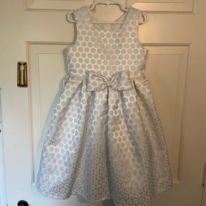 Girls White Formal Dress EUC